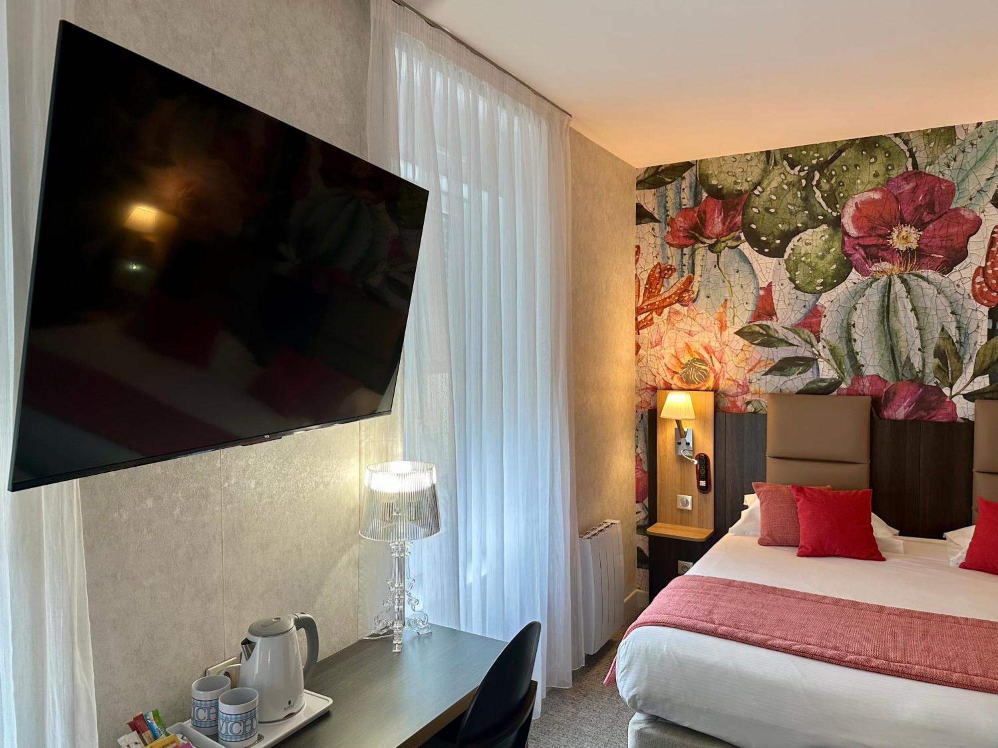 Hotel Arverna Vichy - Clt'Hotel Dış mekan fotoğraf