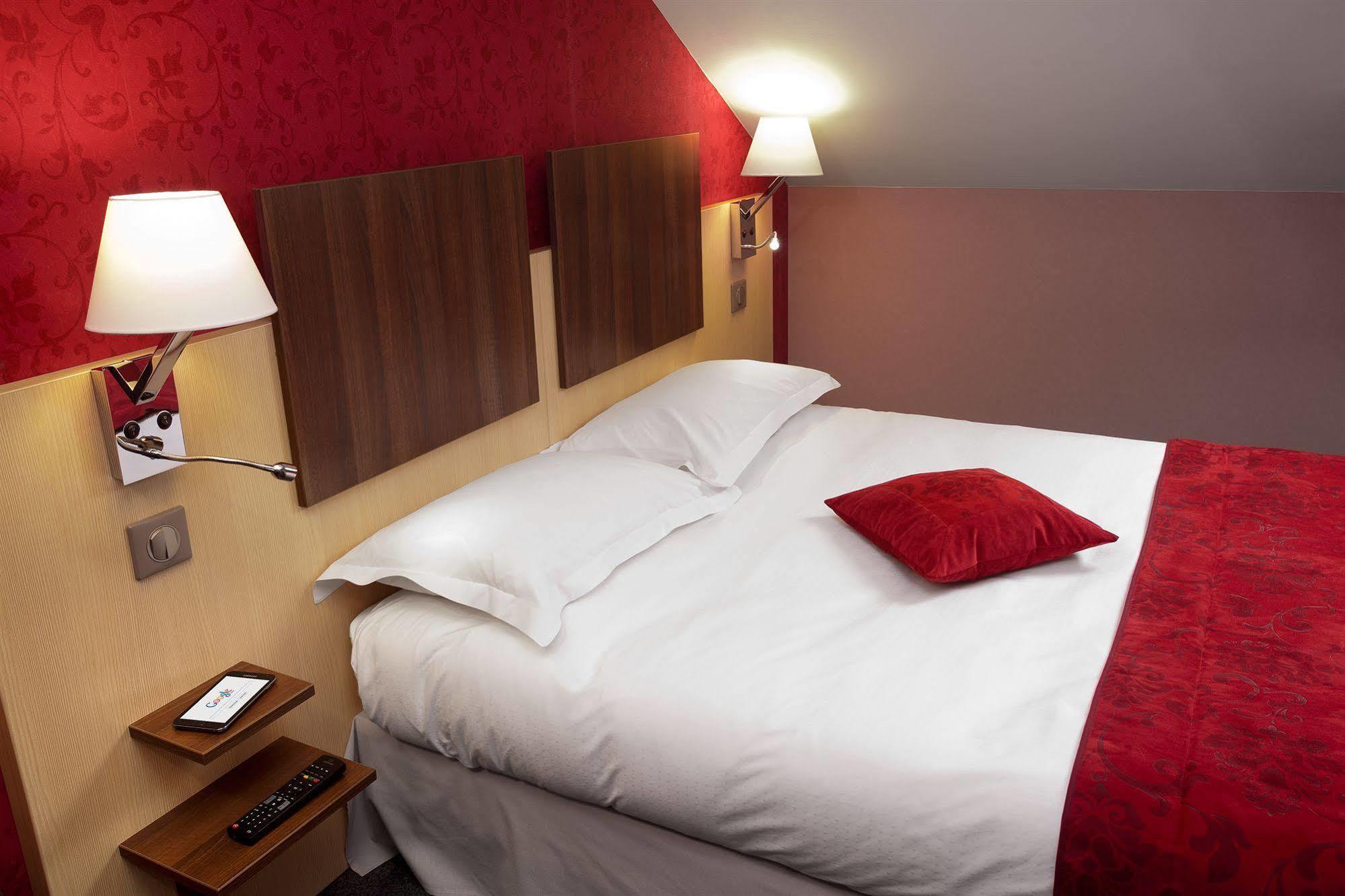 Hotel Arverna Vichy - Clt'Hotel Dış mekan fotoğraf